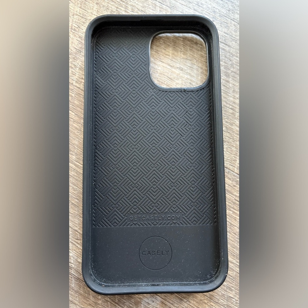 CASELY Back Checkered IPhone 13 Pro Max Case - Picture 5 of 5